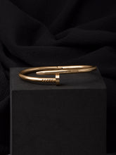 Sleek Nail Adjustable Bracelet (Anti -Tarnish)