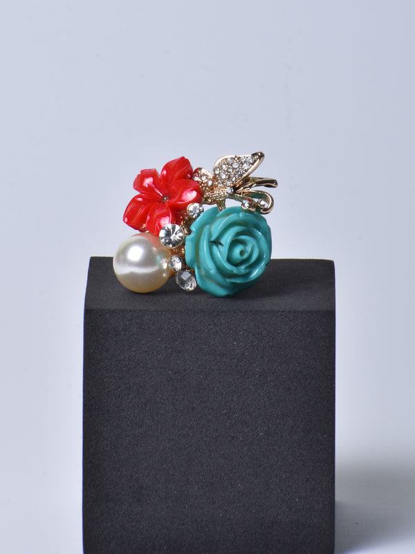 Luxe Rainbow Rosebud Ring