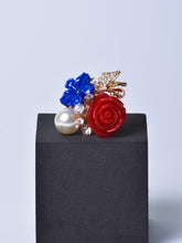 Luxe Rainbow Rosebud Ring