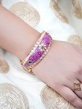 Maganta Meena Jadau Kundan Bracelet