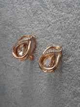 Luxe Everyday Elegance Gem Earring