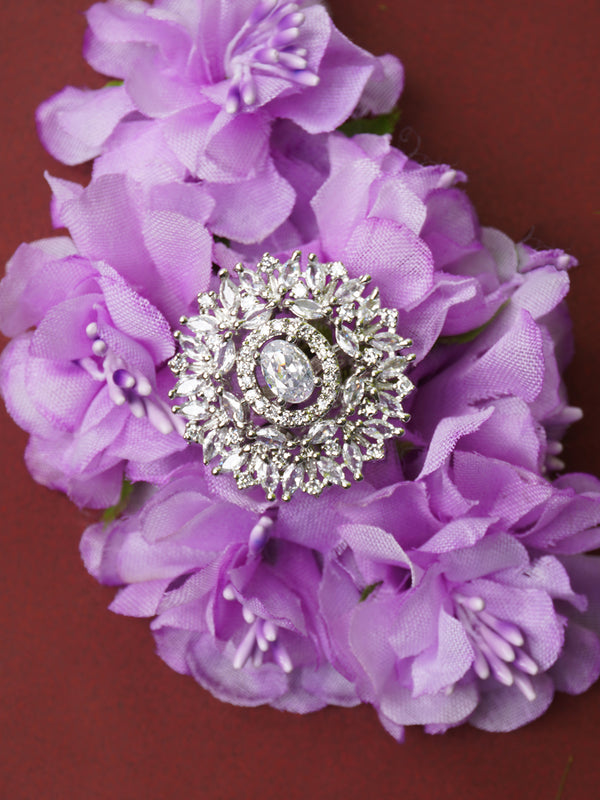 Luxe One Lair Floral Round Ring