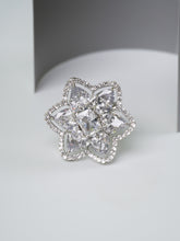 Luxe Star Sparkle Ring