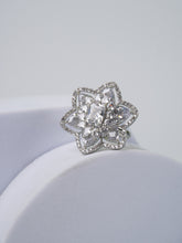 Luxe Star Sparkle Ring