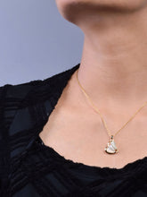 Luxe Zircona Heartbeat Pendant Gift For Beautiful Girlfriend