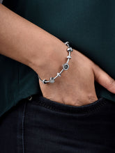 Glamour Adjustable Bracelet (Anti -Tarnish)