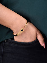 Opulent Adjustable Bracelet (Anti -Tarnish)